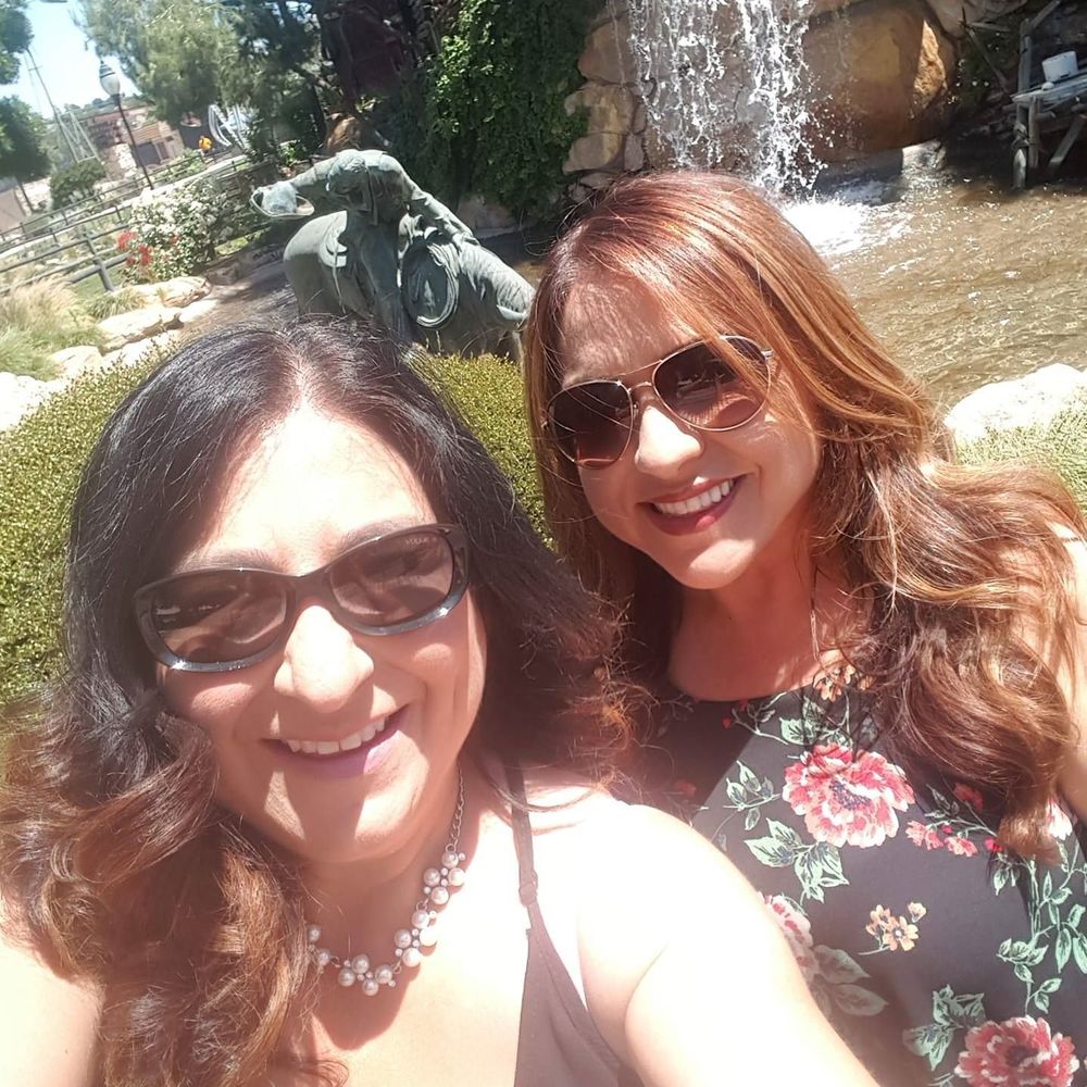 Meet your Posher, Yolanda